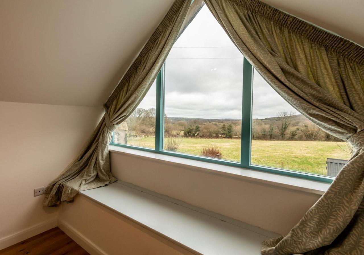 Penrhiw - A Country Cottage With Mountain Views 纽波特 外观 照片