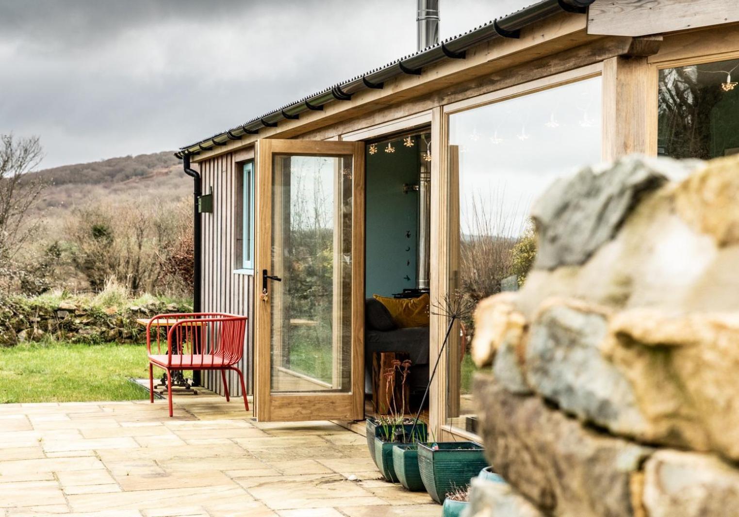 Penrhiw - A Country Cottage With Mountain Views 纽波特 外观 照片